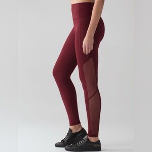 EUC Lululemon Body Con Tight size 4